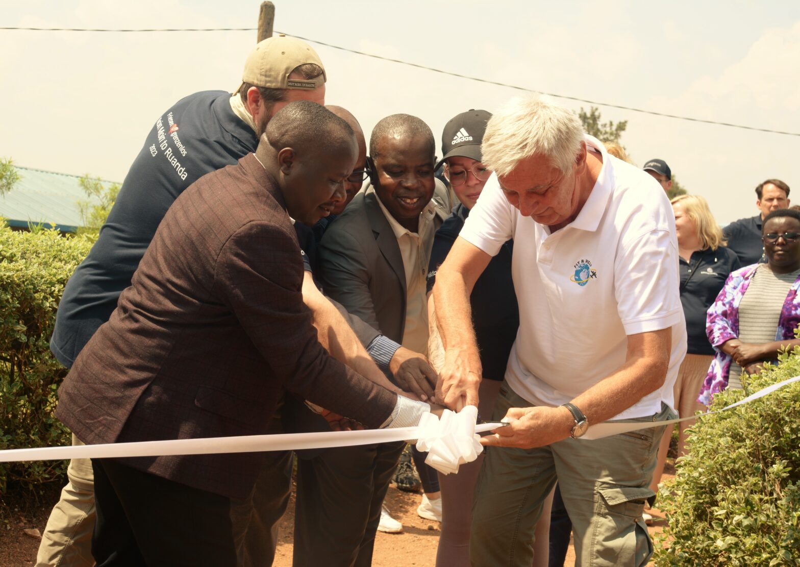 Gr Sc Mbuye :Inauguration of classrooms